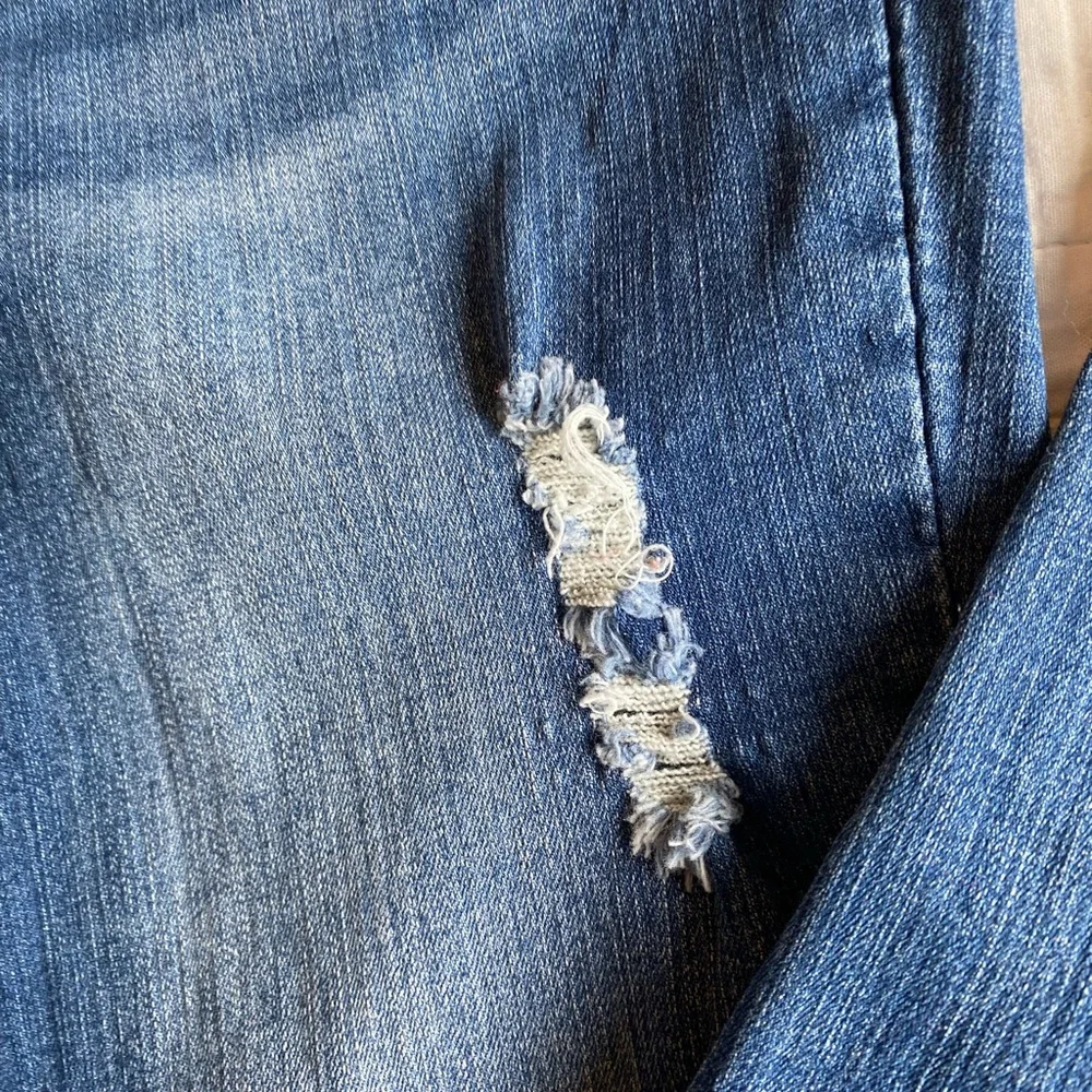 !iT. Jeans! Women’s size 12. - Picture 3 of 4